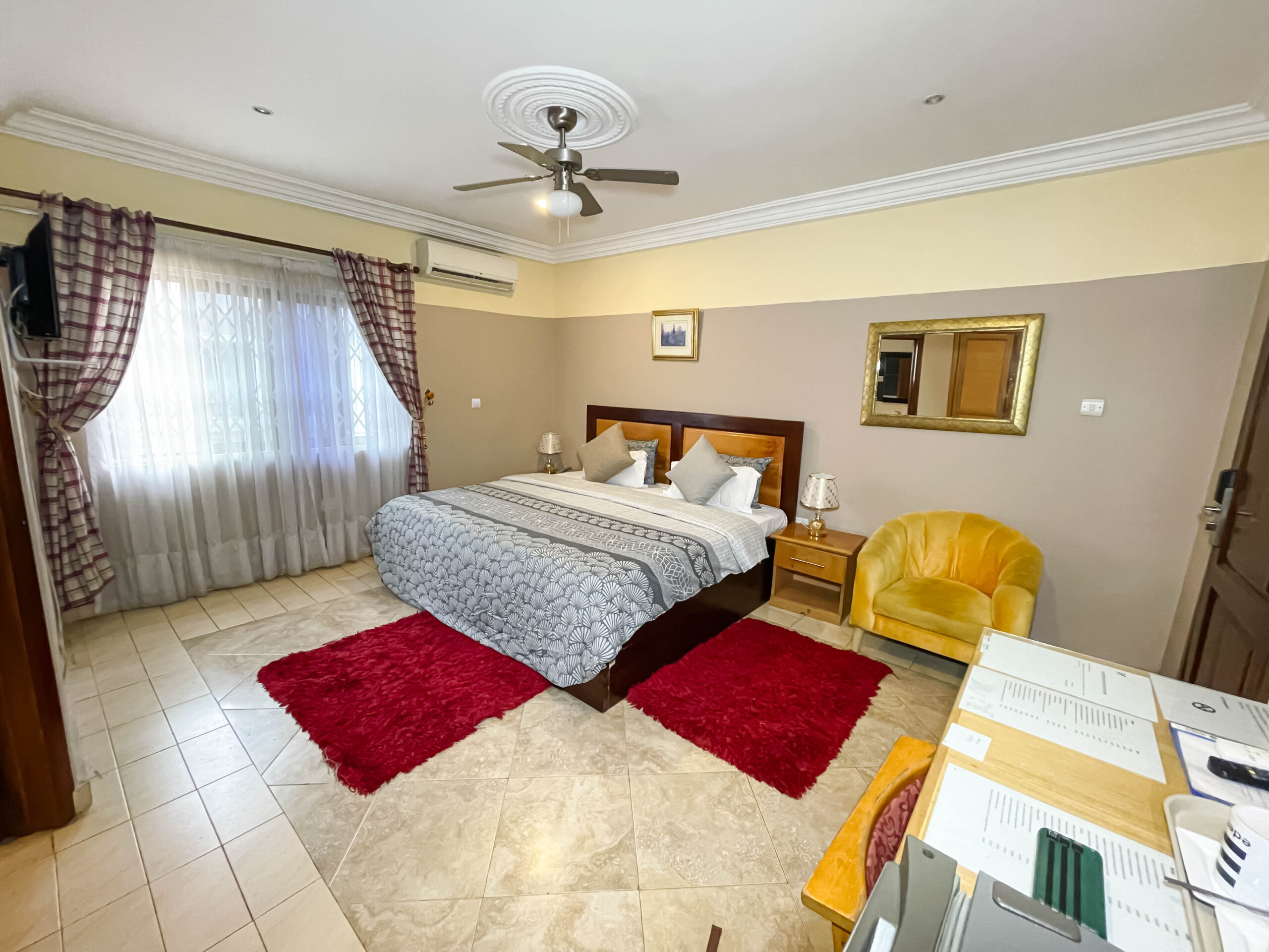 King size deluxe room